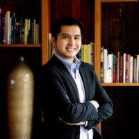Expertise.com Employee Ronald Esguerra's profile photo