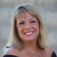 Michelle Kershner Email & Phone Number