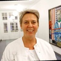 Helle Andreassen Email