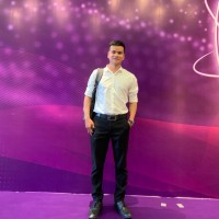 Sĩ Văn Email