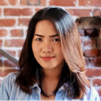 Library Creative Employee Reina Robles-Buen's profile photo