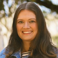 Anna Wippold Email & Phone Number