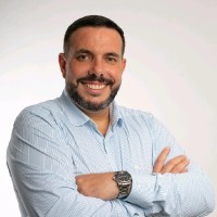 Leandro Vinicius Martinho de Oliveira Email