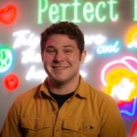 Custom Neon® Employee Isaac G.'s profile photo