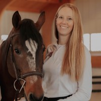 Grand Prix Equine Employee Heidi Burrows's profile photo