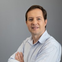Samuel Custódio Email