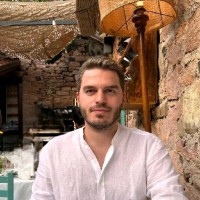 PhilosopherKing Employee Vefik Akman's profile photo