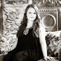 Emma Swanson Email & Phone Number