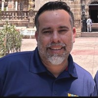 Super Kiosko Employee Julio Araiza's profile photo