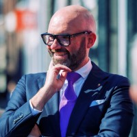 Bas Vogelsangs Email