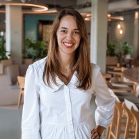 Merle van Den Heuvel Email