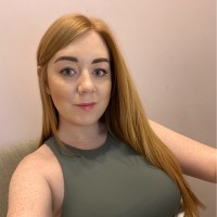 MOL Learn Employee Rebecca Brook's profile photo