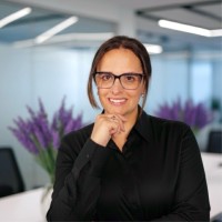 Adriana Henao Gómez Email