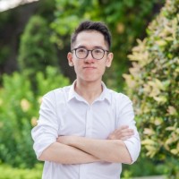 Minh Hoàng Email