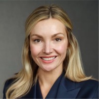 Eastdil Secured Employee Jessica Henning's profile photo