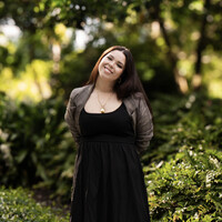BLANK THEORY Employee Lauren Clark's profile photo