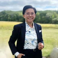 Ellianne Huizinga Email & Phone Number