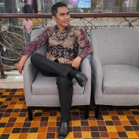 Parlin Siregar Email