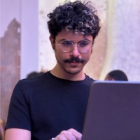 André Carneiro Email