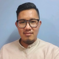 Gramedia Academy Employee Suwagenda Santana's profile photo