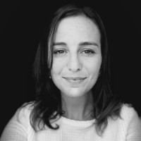 Melanie Carbuccia Email