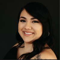 Leslie Garcia Email