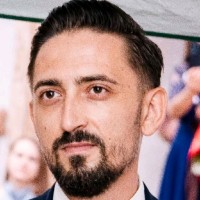 Daniel Benchea Email