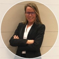 Yvonne Raynard Email