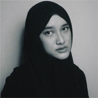 Zafira Khairani Email