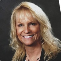 Roxanne Daust Email & Phone Number
