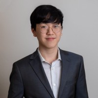 Amazon Web Services (AWS) Employee Phi-Long Bui's profile photo