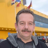 Rene van Eck Email