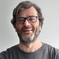 László Balázs Email
