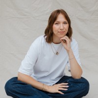 Ellie Downing Email & Phone Number
