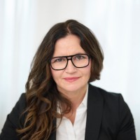 Melanie Benker Email