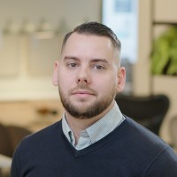 Robert Österberg Email