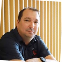 Robert Moldovan Email