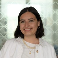 Belén L. Email