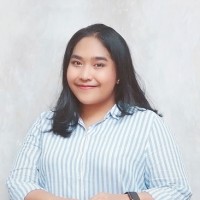 Jeanny H. Email
