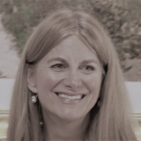 Ann MacDiarmid Email & Phone Number