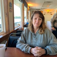 KCARC/Dove Manufacturing Employee Debra Burris's profile photo