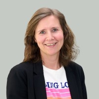 Christina Graversen Email