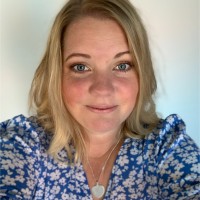 Emmelina Jönsson Email