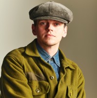 Rian van Gend Email