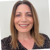 Intuit Employee Helen Hanlon's profile photo