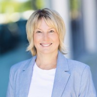 Iris Stephan Email
