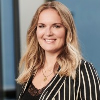 Svenja Noll Email