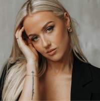 Maris Kiel Email & Phone Number