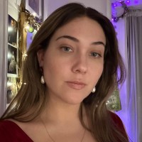 Vocal Media Employee Madeline Kiss's profile photo