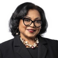 Premier Trailer Leasing Employee Navolia Bryant's profile photo